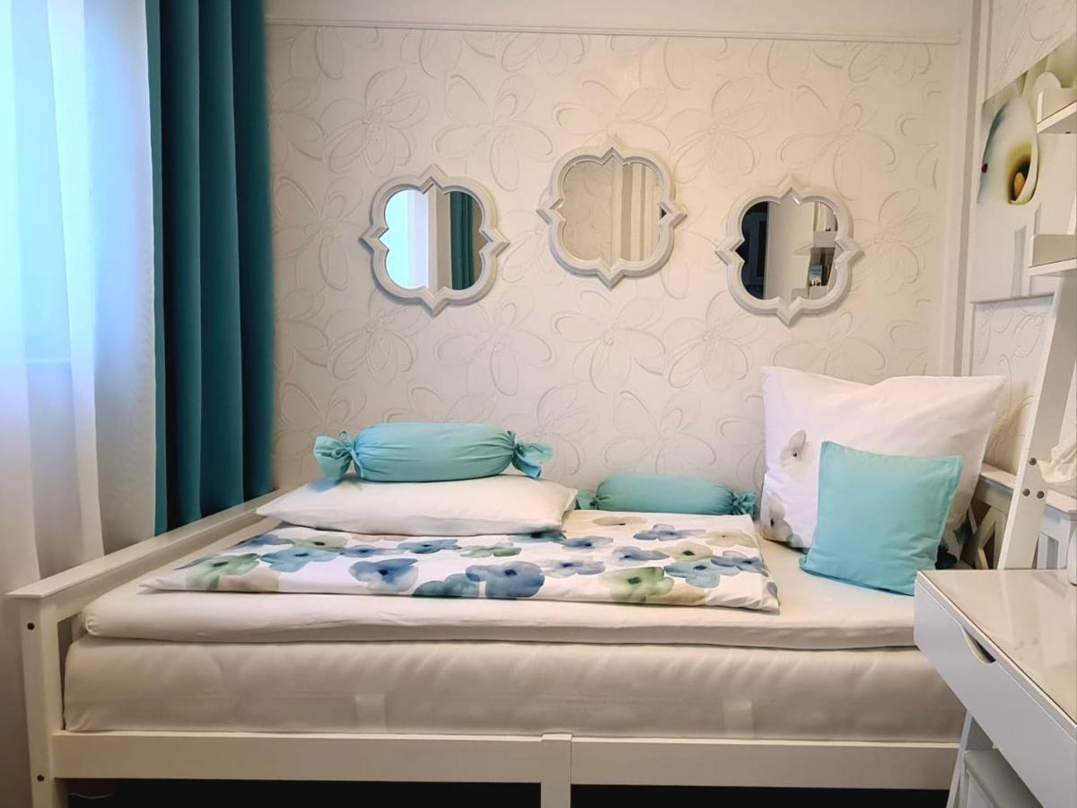 Ferienwohnung Kessler รูสท์ ภายนอก รูปภาพ