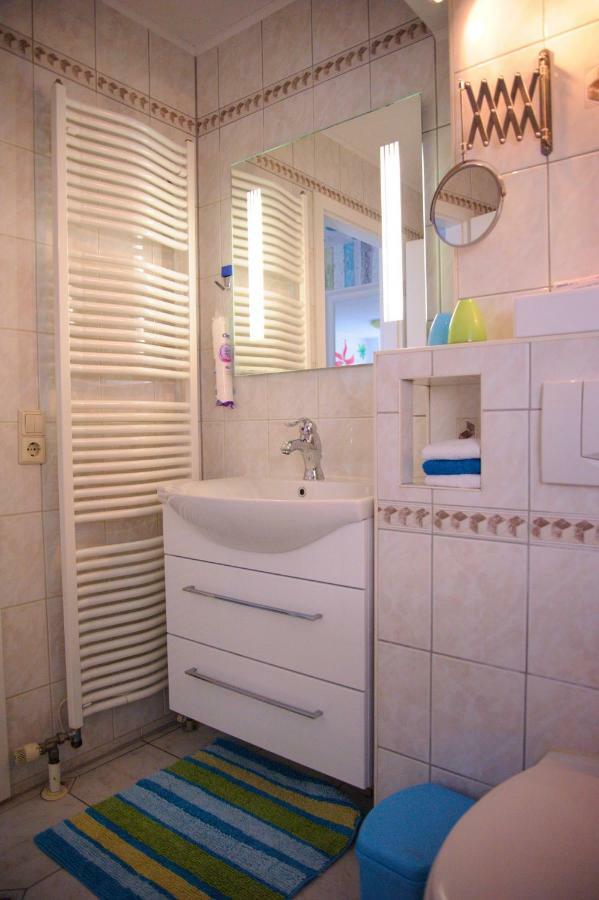 Ferienwohnung Kessler รูสท์ ภายนอก รูปภาพ