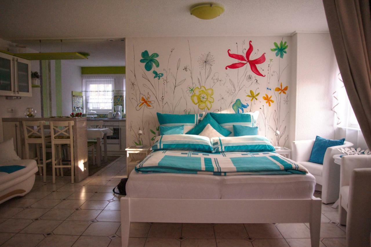 Ferienwohnung Kessler รูสท์ ภายนอก รูปภาพ
