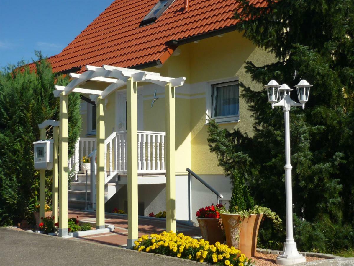 Ferienwohnung Kessler รูสท์ ภายนอก รูปภาพ